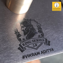 Load image into Gallery viewer, COCOYAYA King Series 2.0 Vikram Aditya Hookah Golden (Grey Base) With Bag