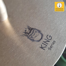 Load image into Gallery viewer, COCOYAYA King Series Kaldor Hookah Golden (Cut Glass Base) With Bag
